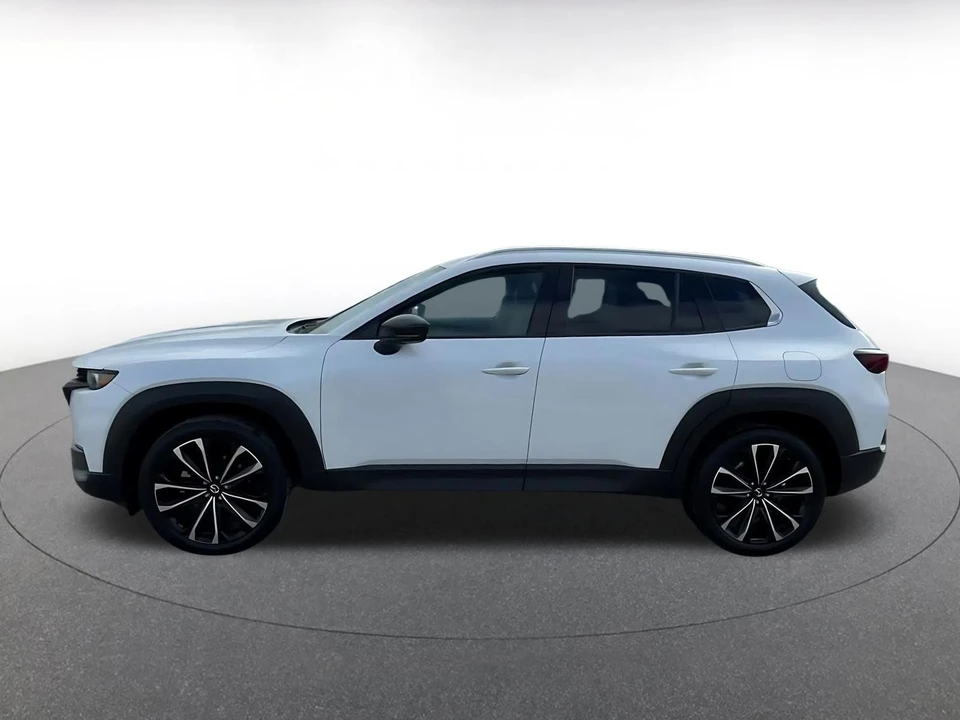 2025 Mazda CX-50 - Image 7 of 31