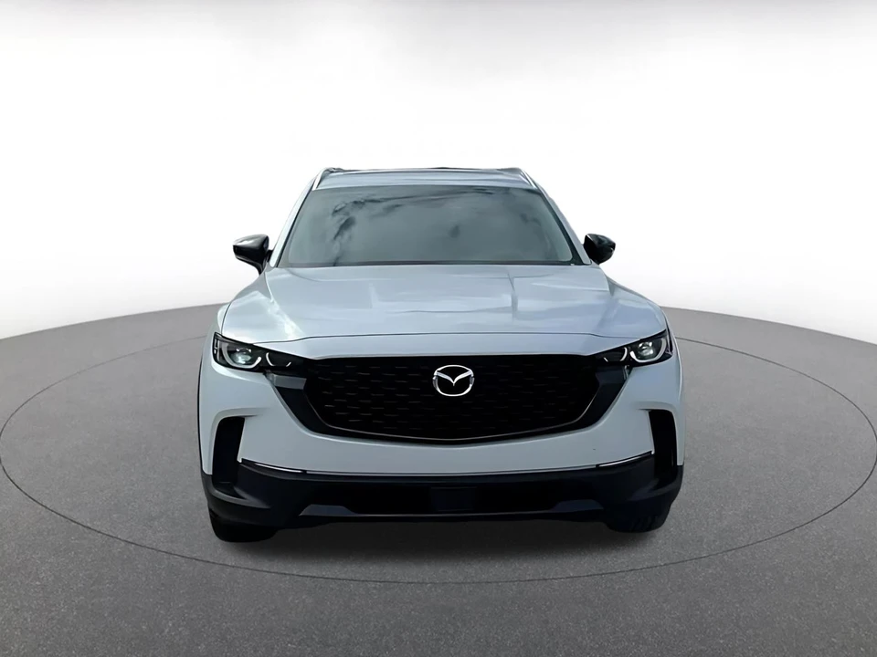2025 Mazda CX-50 - Image 4 of 31