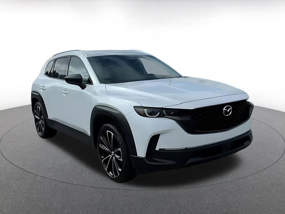 2025 Mazda CX-50 - Image 3 of 31