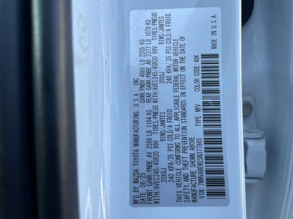 2025 Mazda CX-50 - Image 26 of 31
