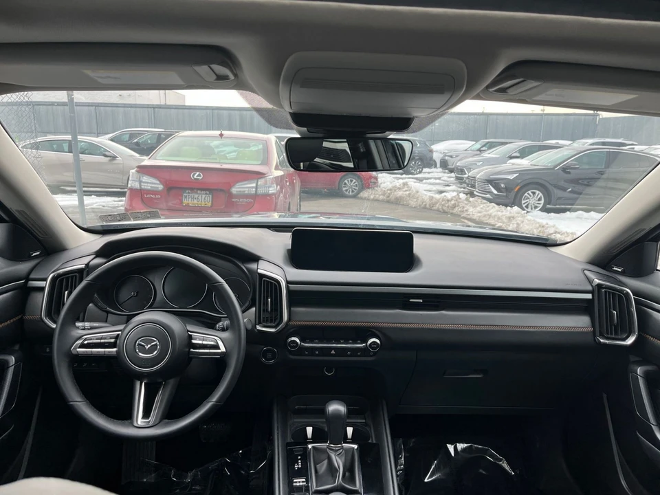 2025 Mazda CX-50 - Image 30 of 31