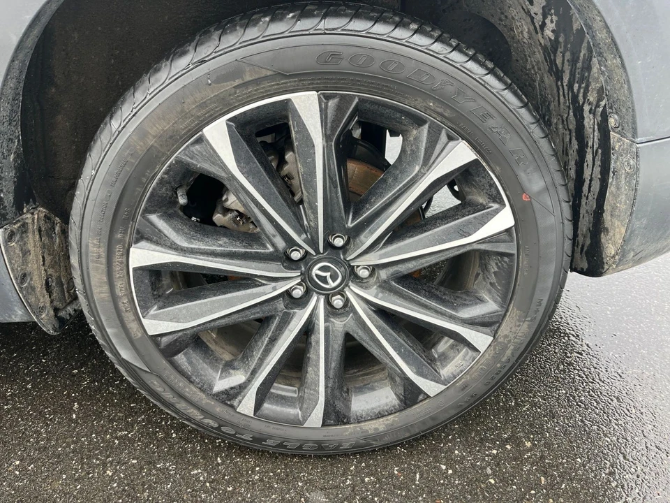 2025 Mazda CX-50 - Image 27 of 31