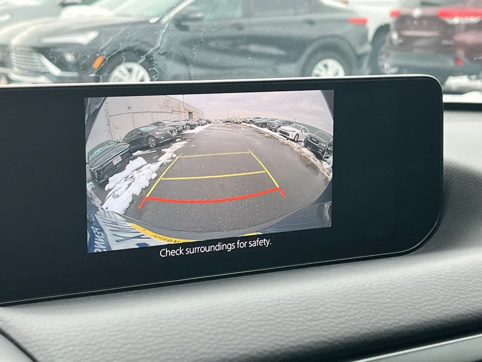 2025 Mazda CX-50 - Image 21 of 31