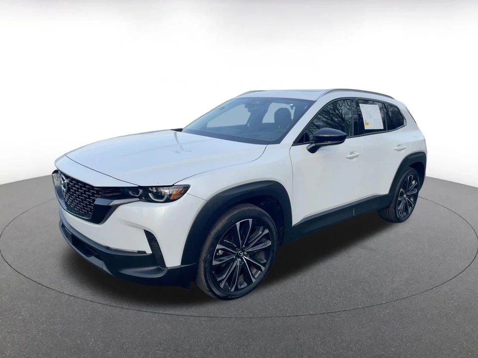 2025 Mazda CX-50 - Image 9 of 14