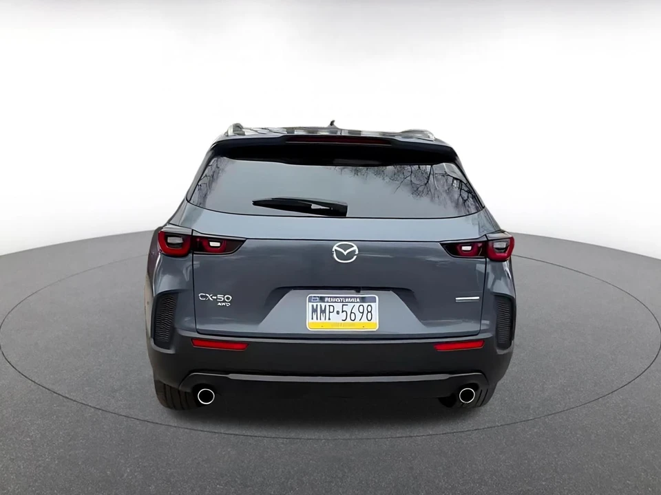 2025 Mazda CX-50 - Image 10 of 31
