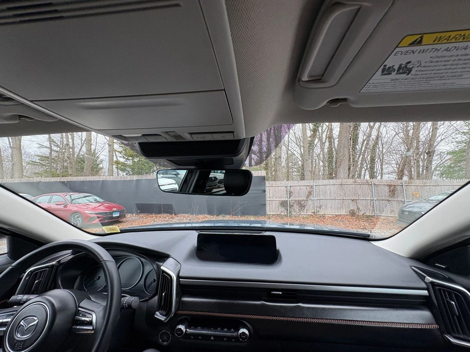 2025 Mazda CX-50 - Image 26 of 31
