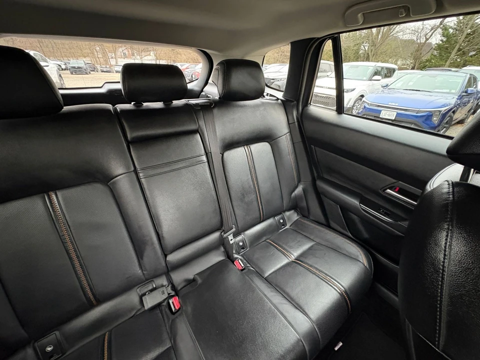 2025 Mazda CX-50 - Image 30 of 31