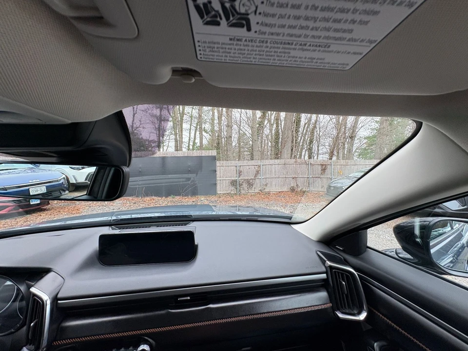 2025 Mazda CX-50 - Image 28 of 31