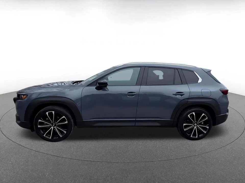 2025 Mazda CX-50 - Image 11 of 31