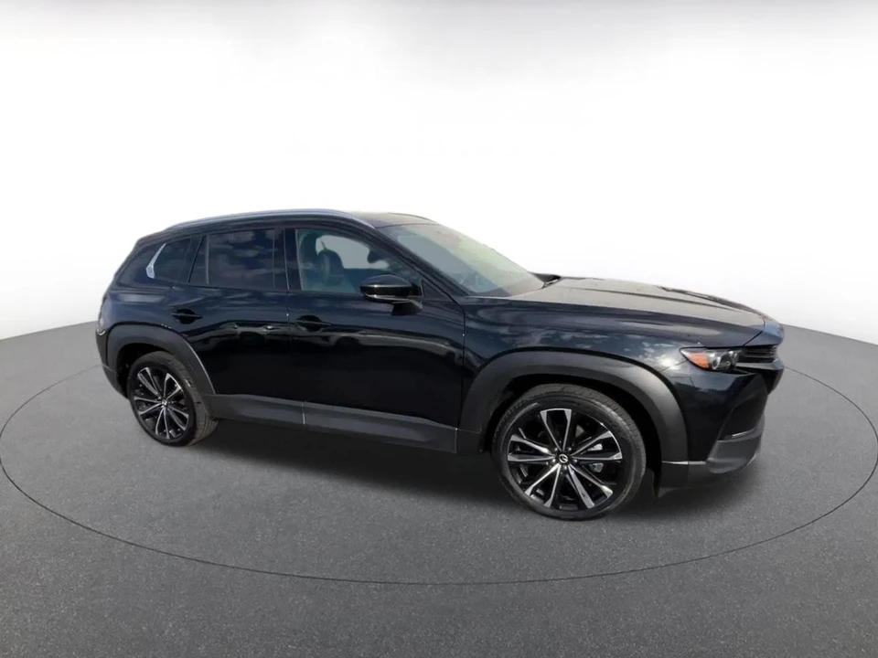 2025 Mazda CX-50 - Image 2 of 31
