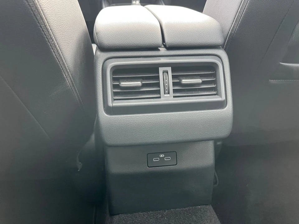 2025 Mazda CX-50 - Image 20 of 31