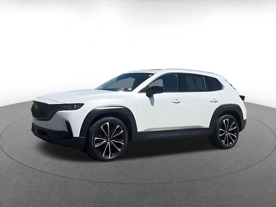 2025 Mazda CX-50 - Image 8 of 31