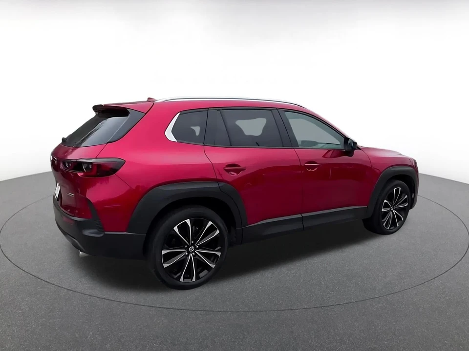 2025 Mazda CX-50 - Image 12 of 31