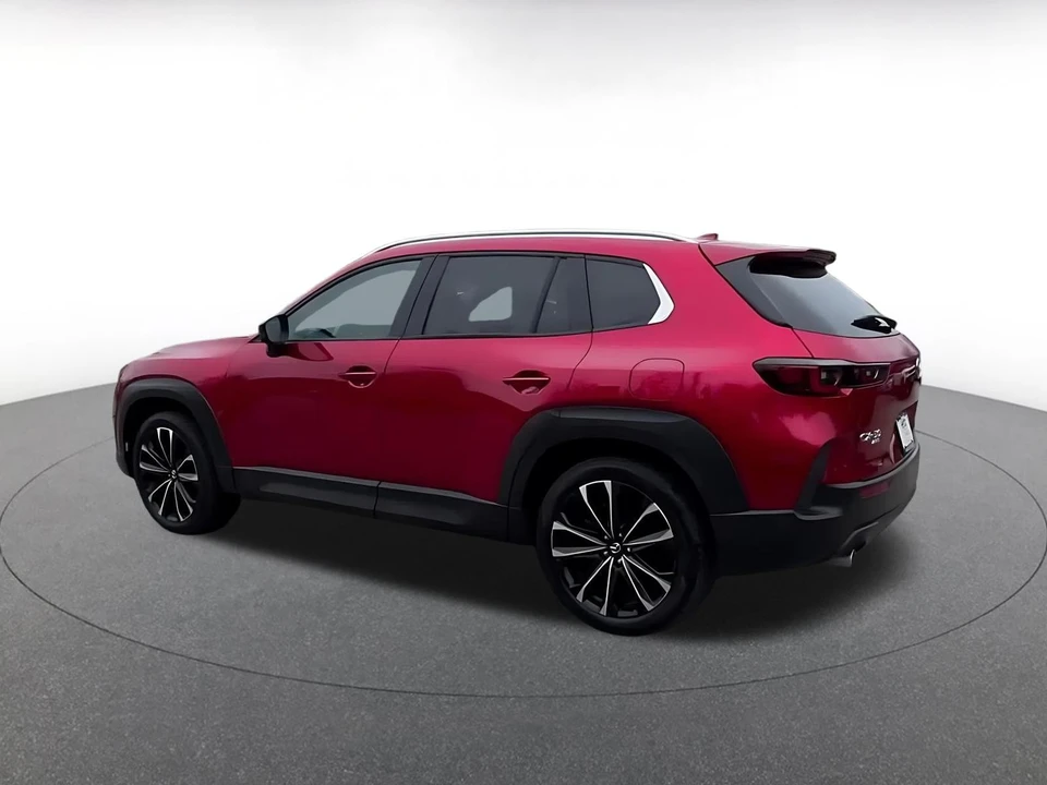 2025 Mazda CX-50 - Image 8 of 31