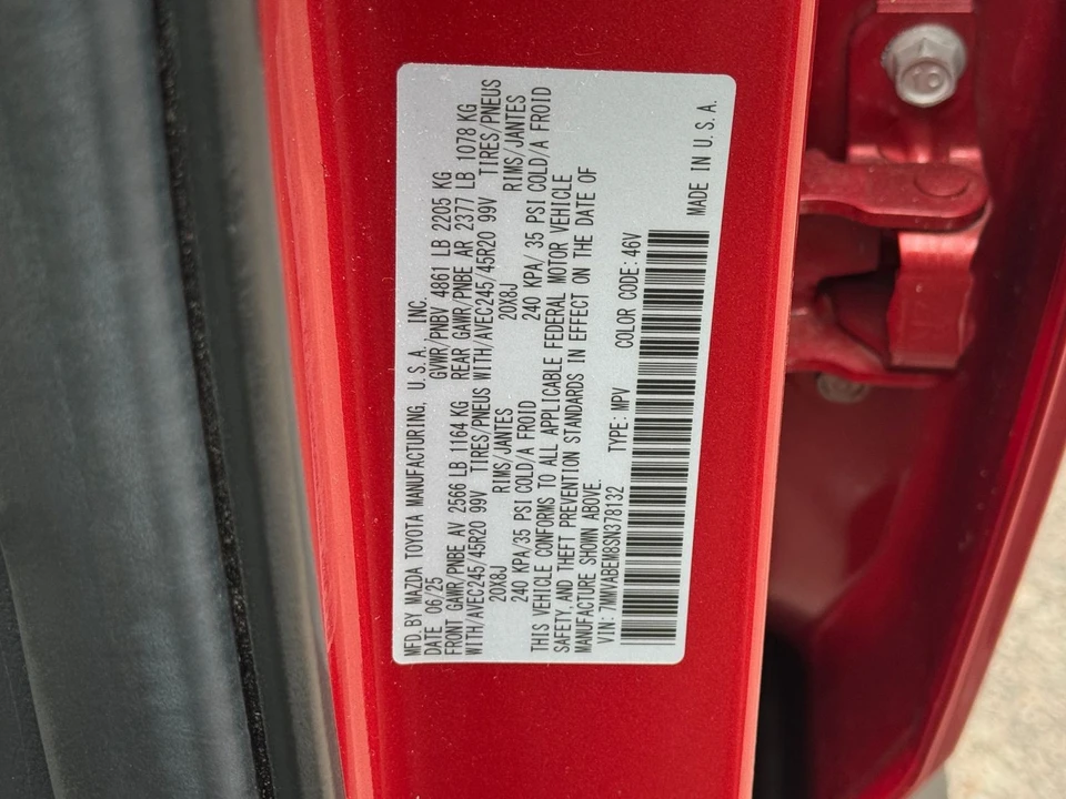 2025 Mazda CX-50 - Image 22 of 31