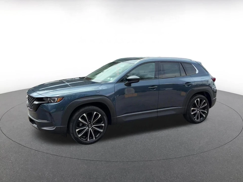 2025 Mazda CX-50 - Image 6 of 31