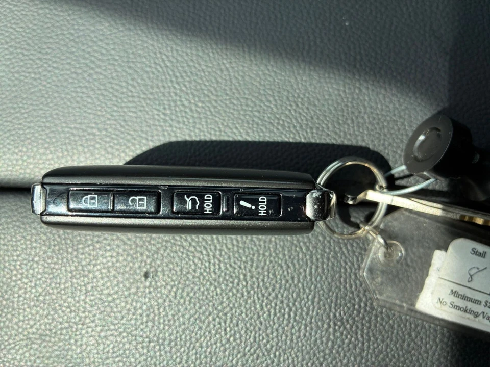 2025 Mazda CX-50 - Image 22 of 31