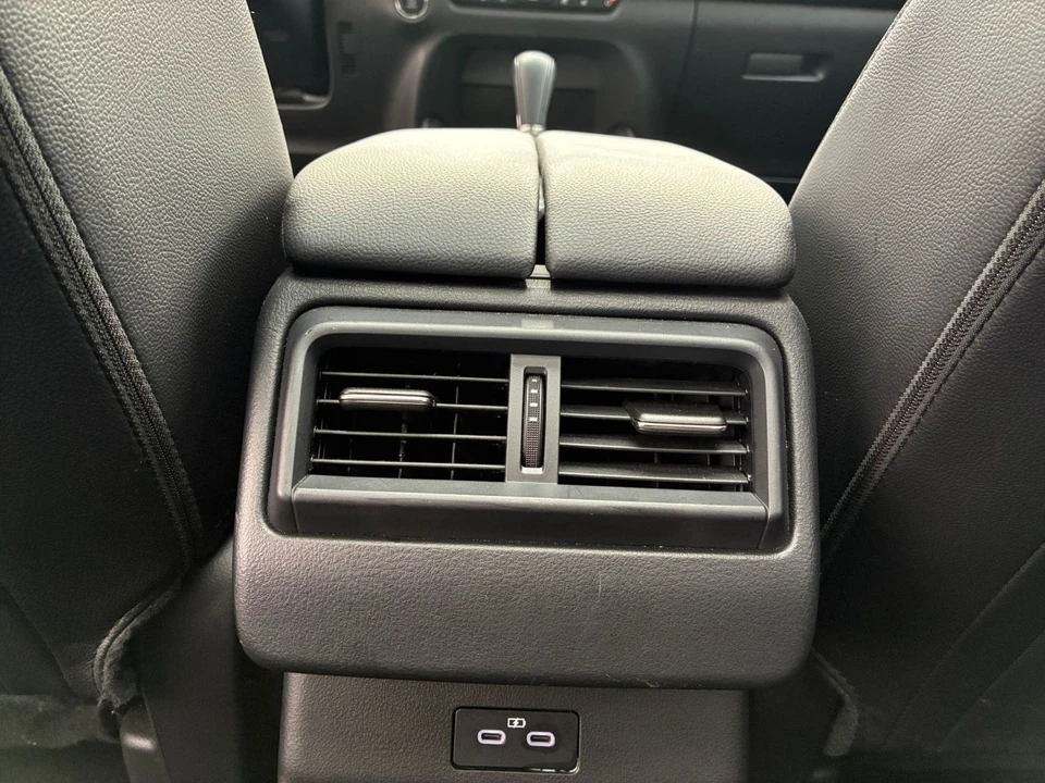 2025 Mazda CX-50 - Image 20 of 31