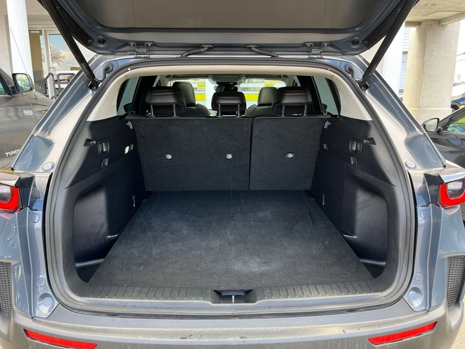 2025 Mazda CX-50 - Image 26 of 31