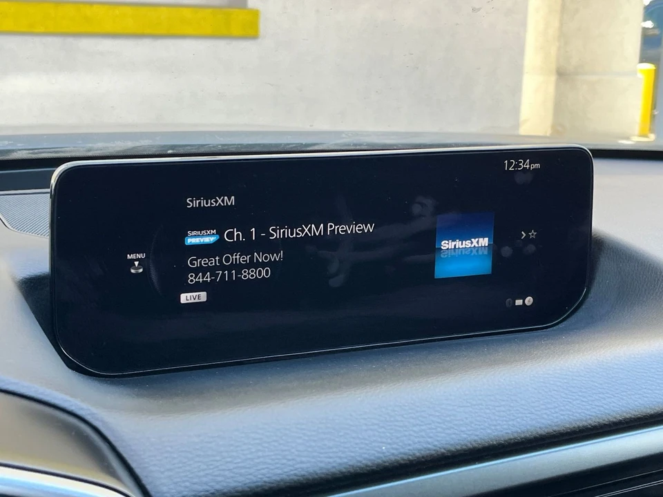 2025 Mazda CX-50 - Image 15 of 31