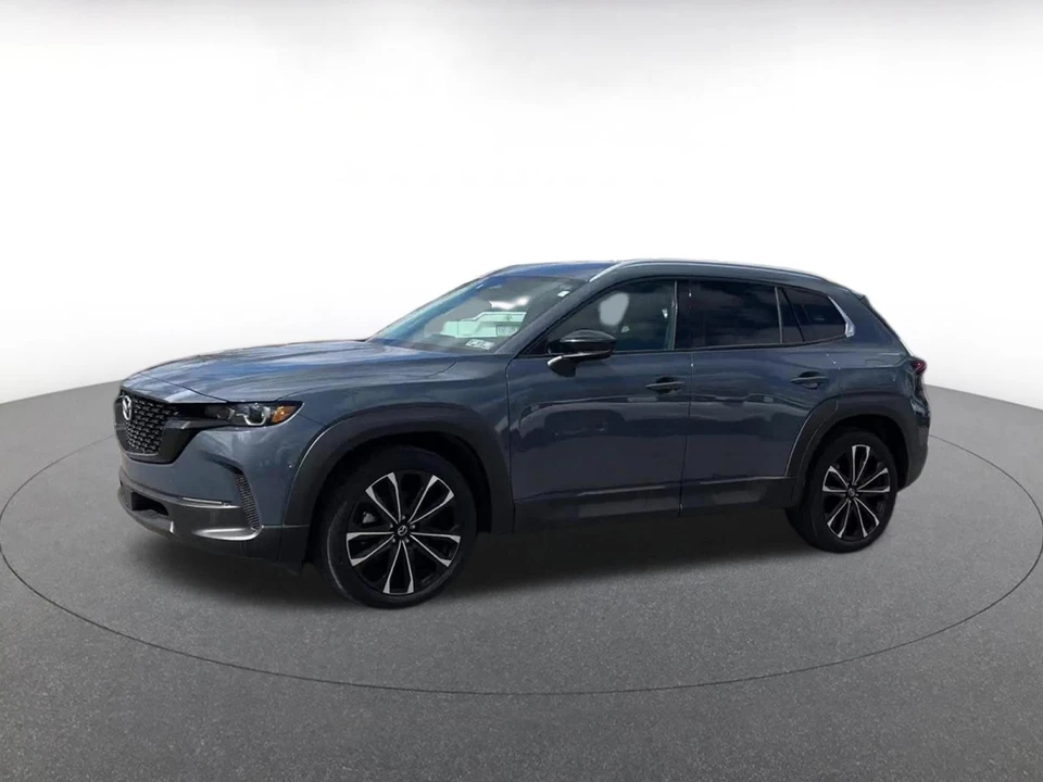 2025 Mazda CX-50 - Image 6 of 31