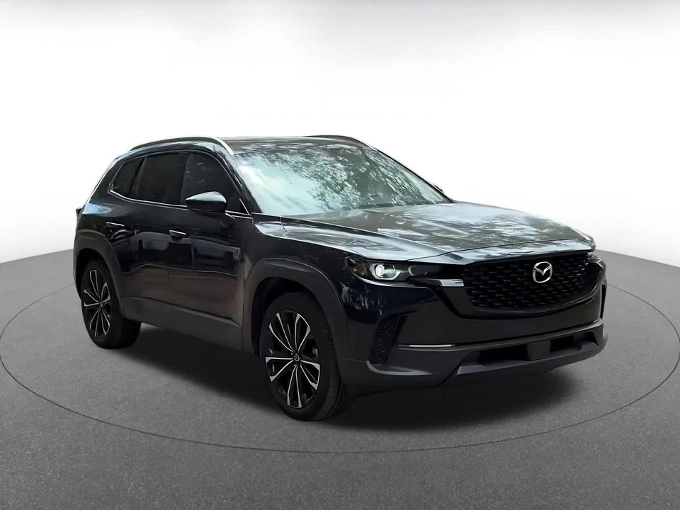 2025 Mazda CX-50 - Image 3 of 31
