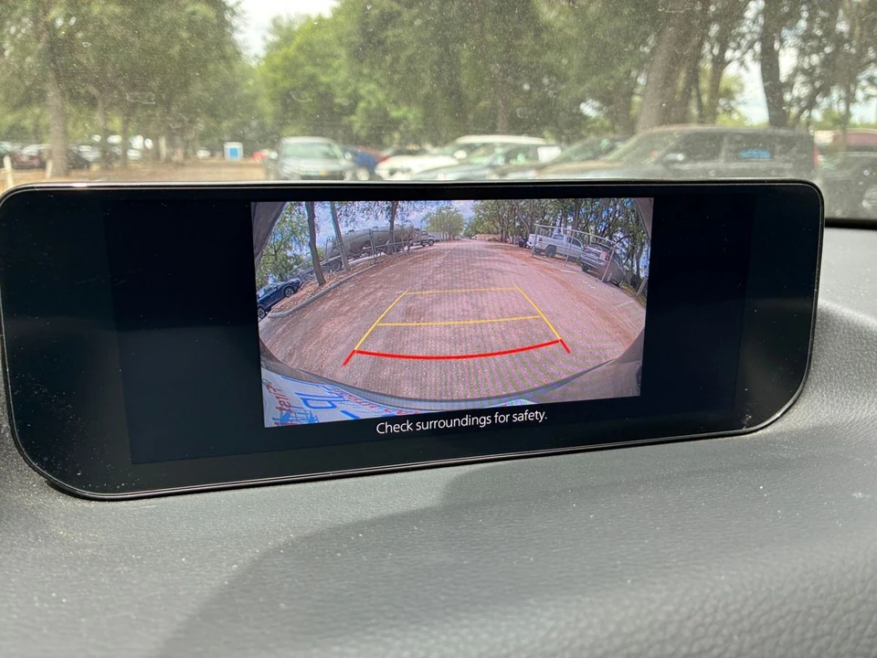 2025 Mazda CX-50 - Image 22 of 31