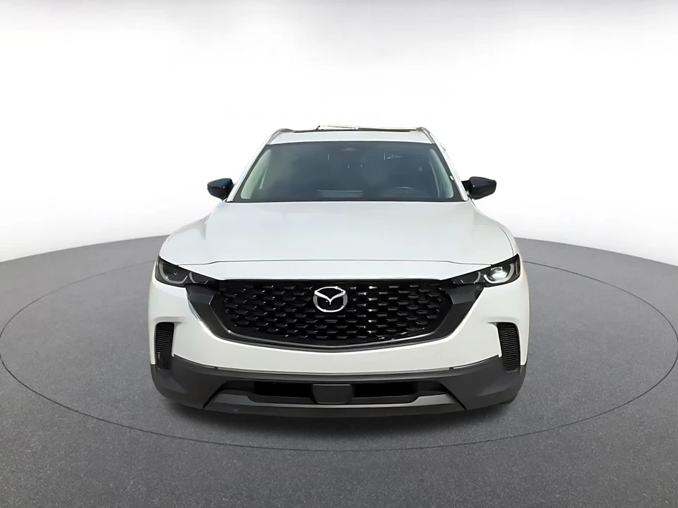 2025 Mazda CX-50 - Image 4 of 31