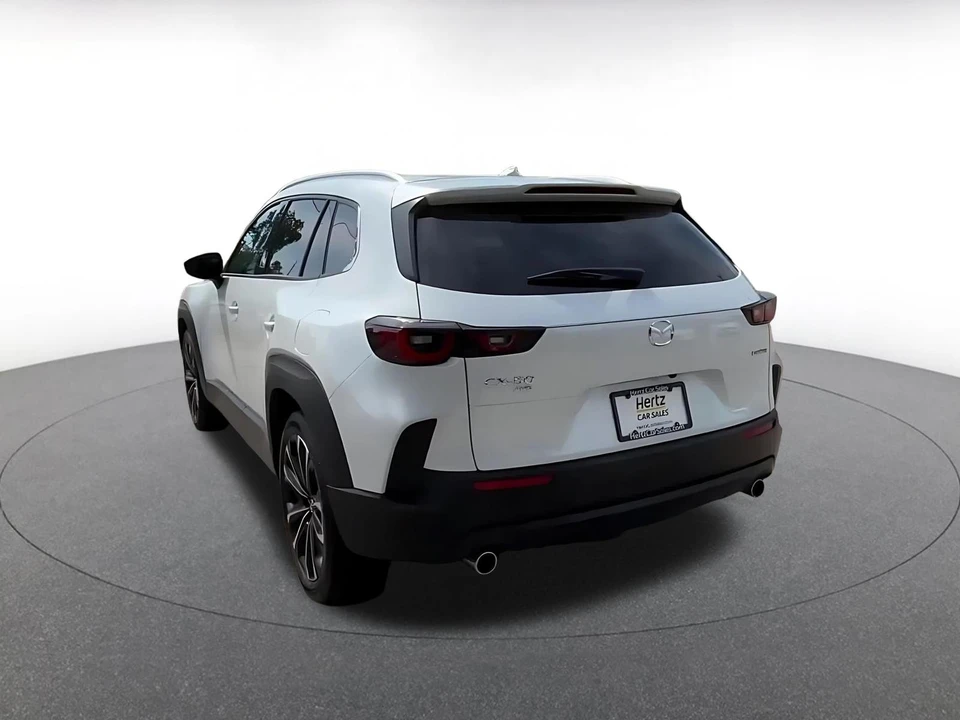 2025 Mazda CX-50 - Image 13 of 31