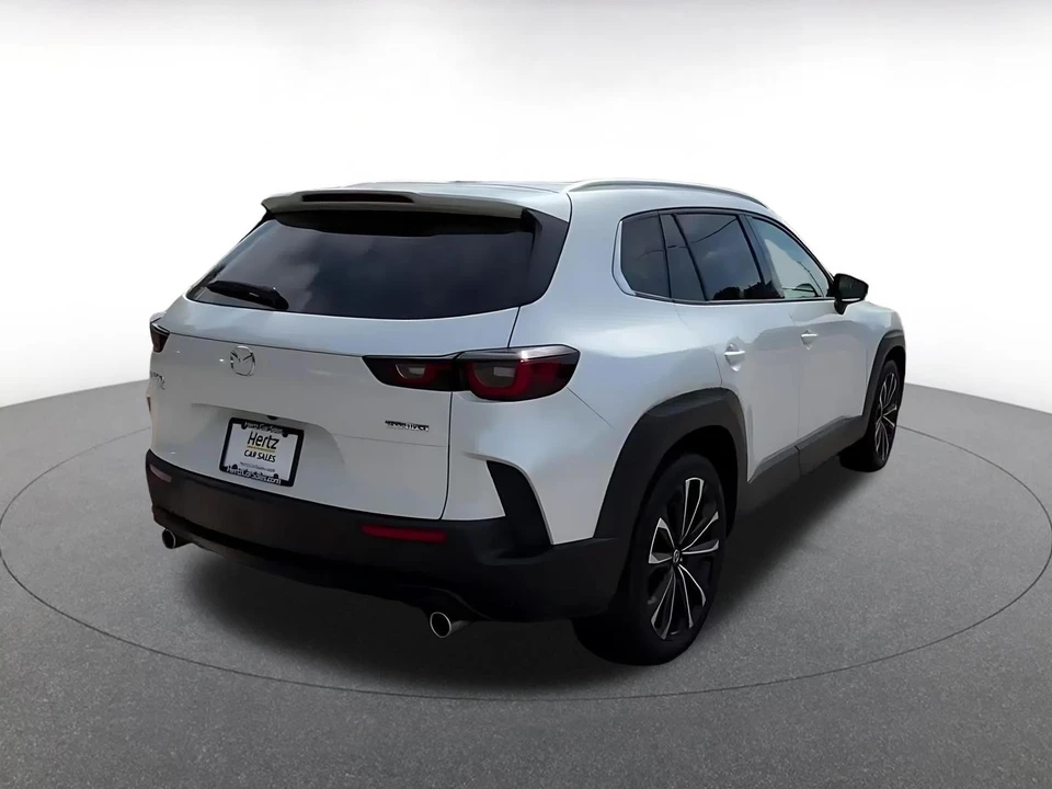 2025 Mazda CX-50 - Image 17 of 31