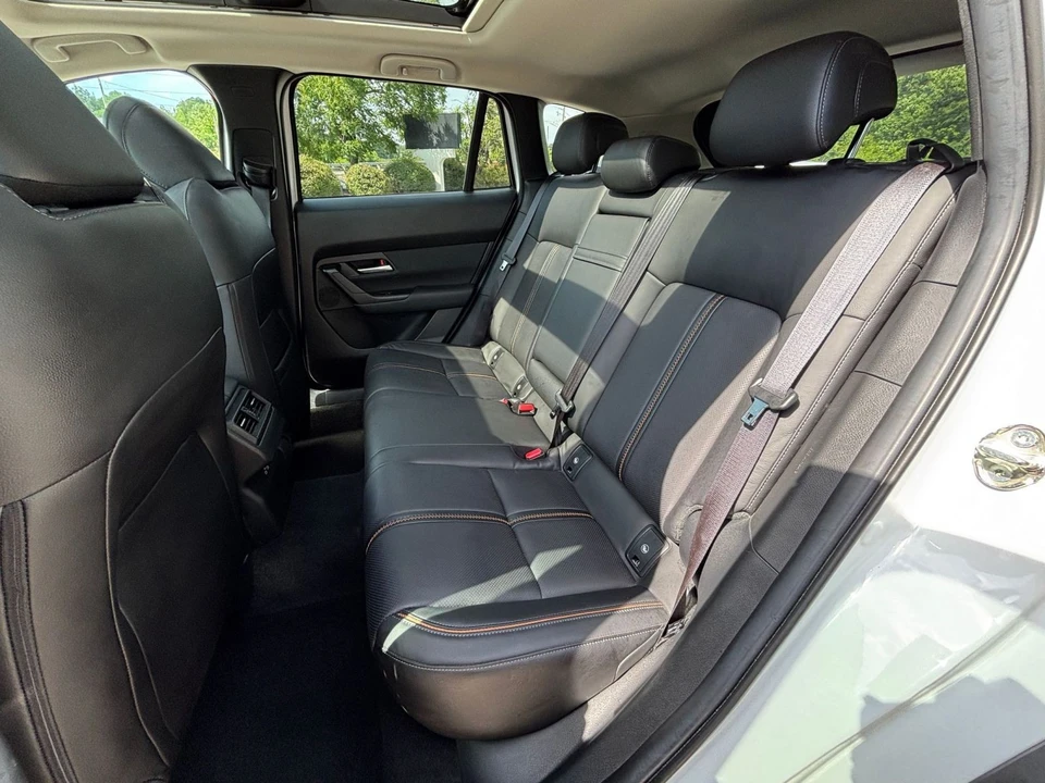 2025 Mazda CX-50 - Image 30 of 31