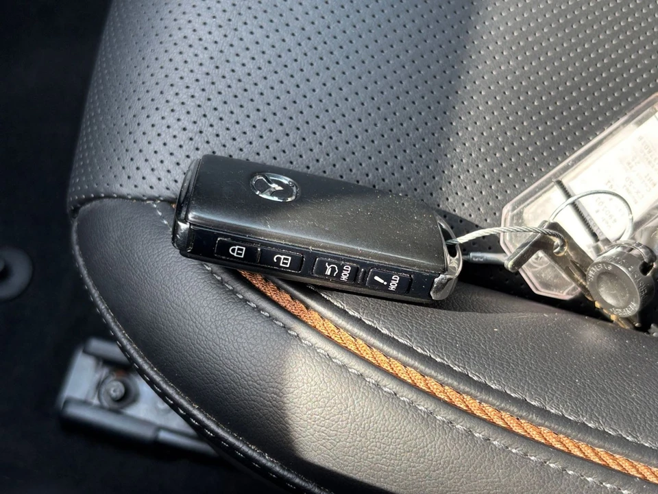 2025 Mazda CX-50 - Image 22 of 31
