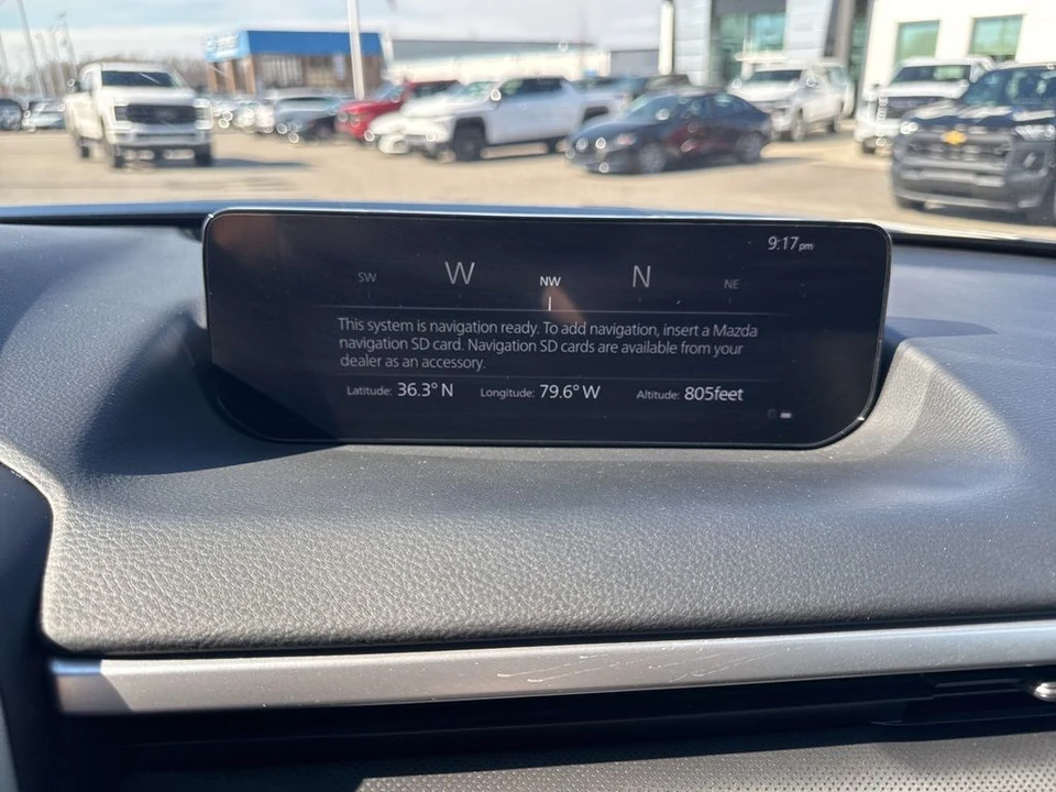 2025 Mazda CX-50 - Image 18 of 21