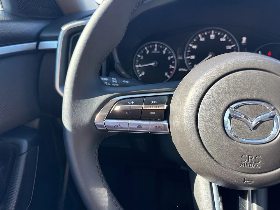 2025 Mazda CX-50 - Image 14 of 21