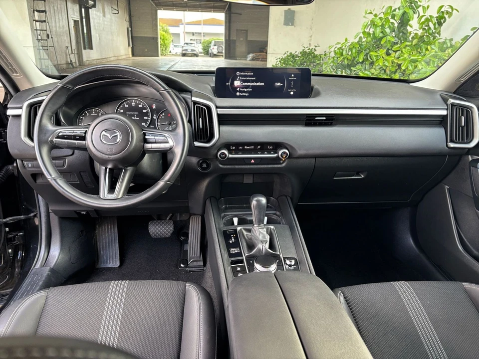 2025 Mazda CX-50 - Image 28 of 31
