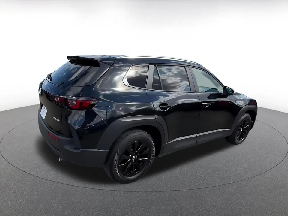 2025 Mazda CX-50 - Image 12 of 31