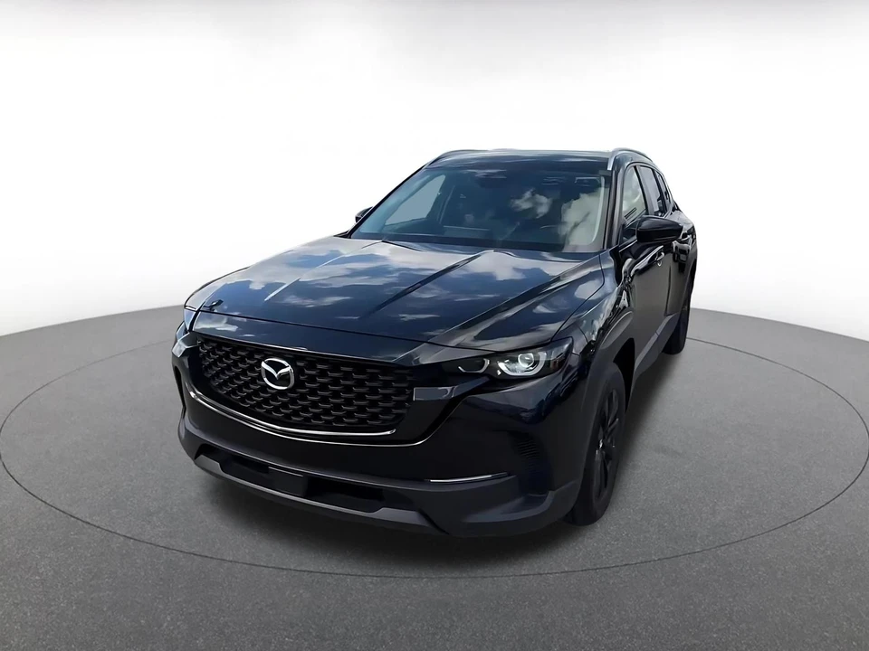 2025 Mazda CX-50 - Image 5 of 31