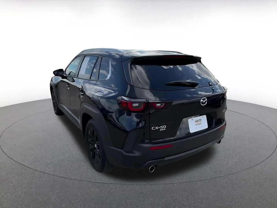 2025 Mazda CX-50 - Image 9 of 31