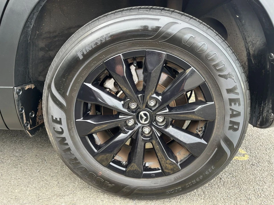 2025 Mazda - Image 27 of 31