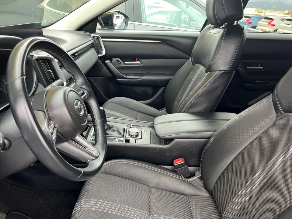 2025 Mazda CX-50 - Image 29 of 31