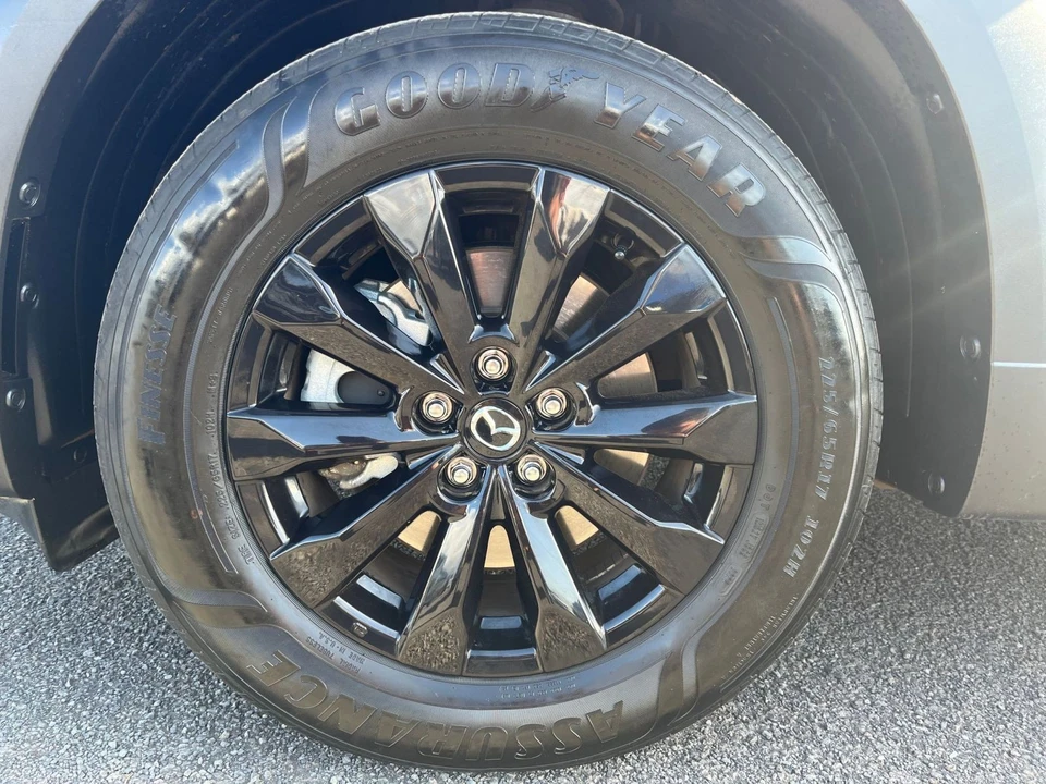 2025 Mazda CX-50 - Image 27 of 31