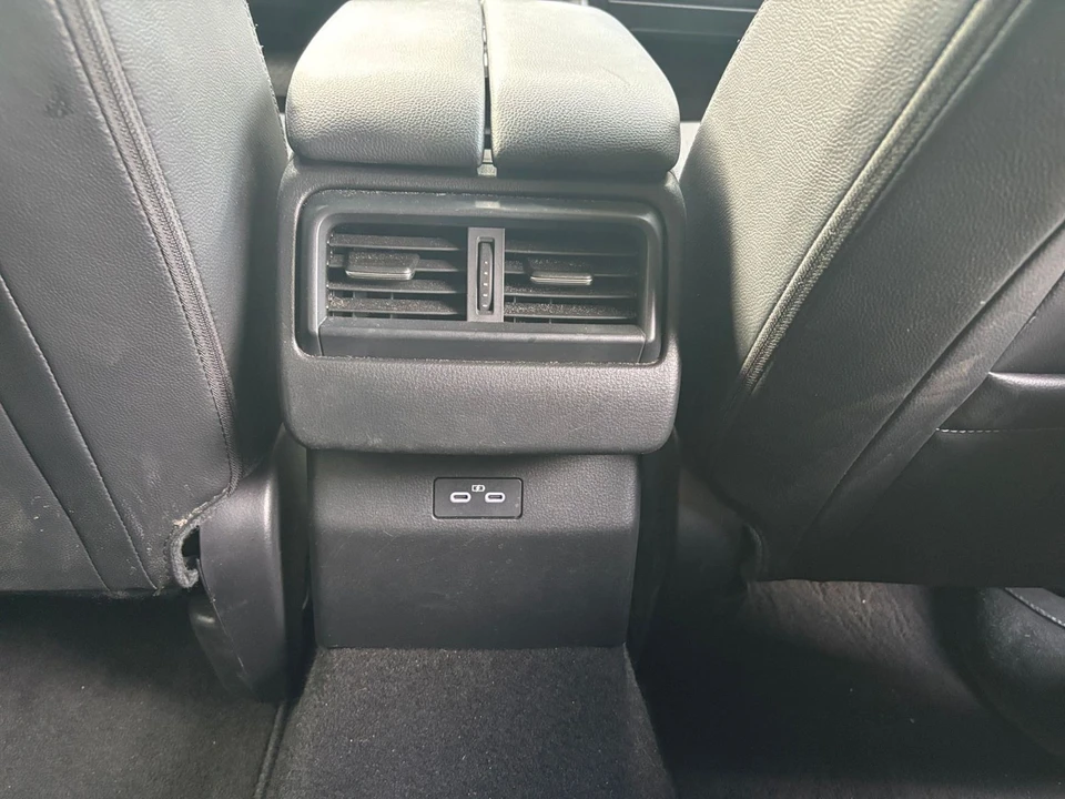 2025 Mazda CX-50 - Image 20 of 31