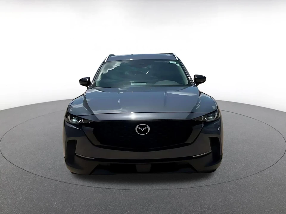 2025 Mazda CX-50 - Image 4 of 31