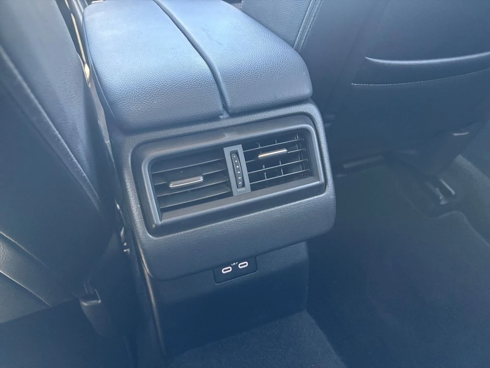 2025 Mazda CX-50 - Image 23 of 31