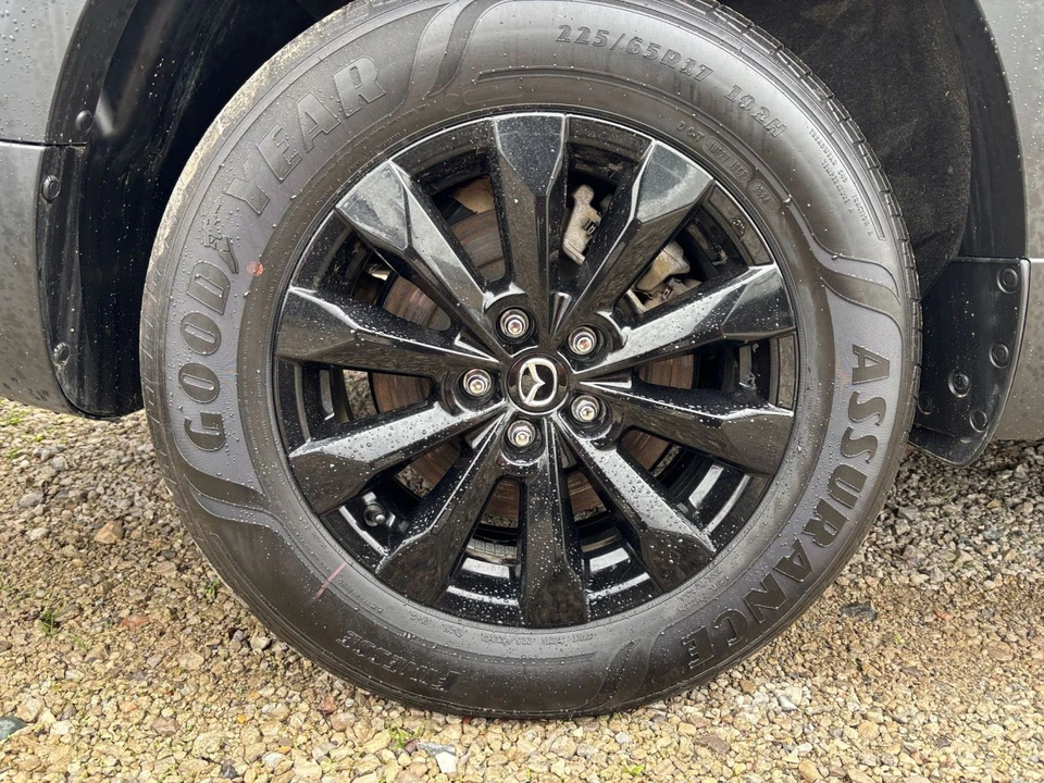 2025 Mazda CX-50 - Image 25 of 31