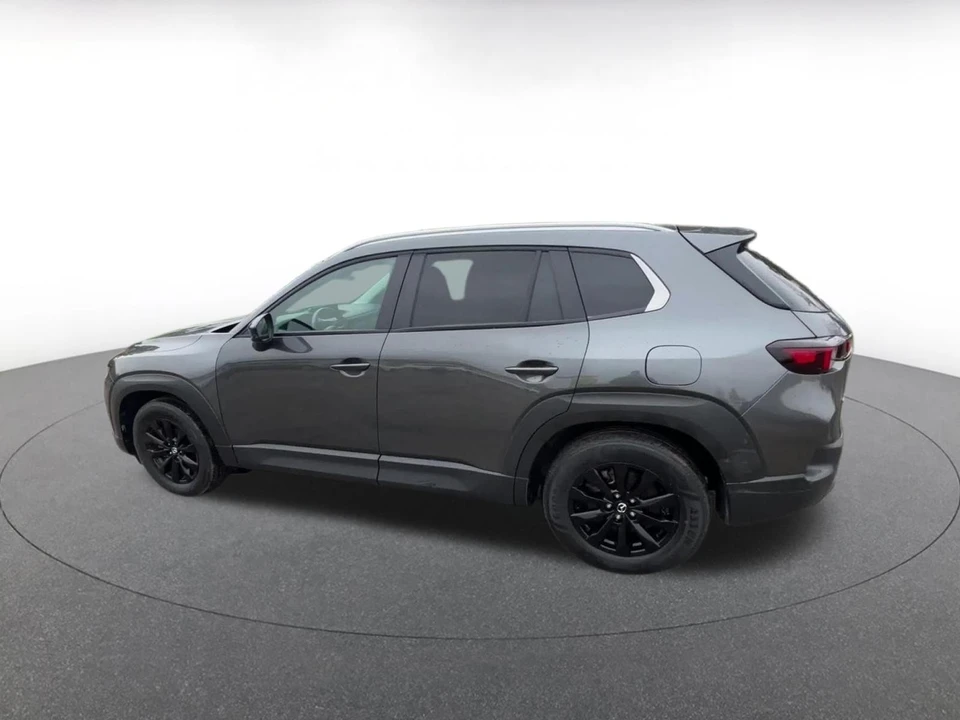 2025 Mazda CX-50 - Image 8 of 31