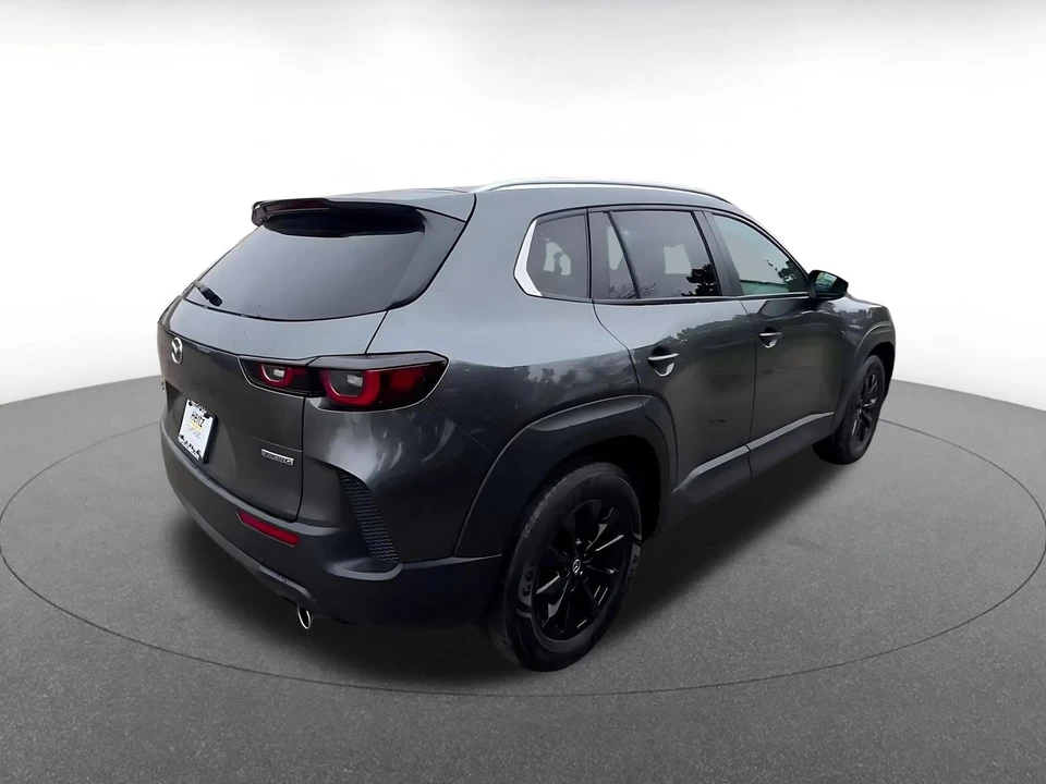 2025 Mazda CX-50 - Image 12 of 31