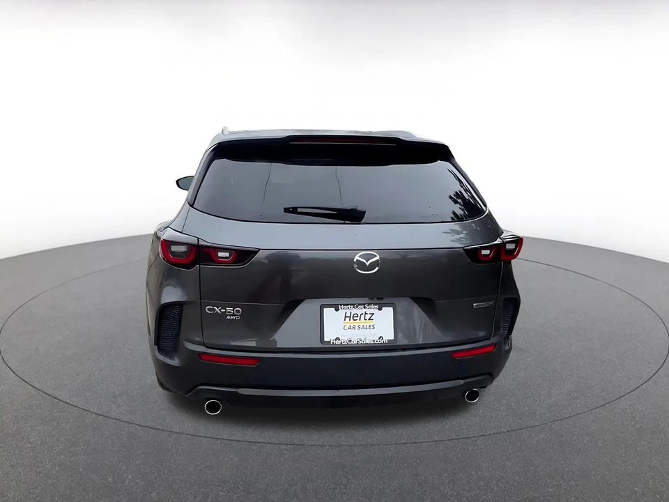 2025 Mazda CX-50 - Image 10 of 31