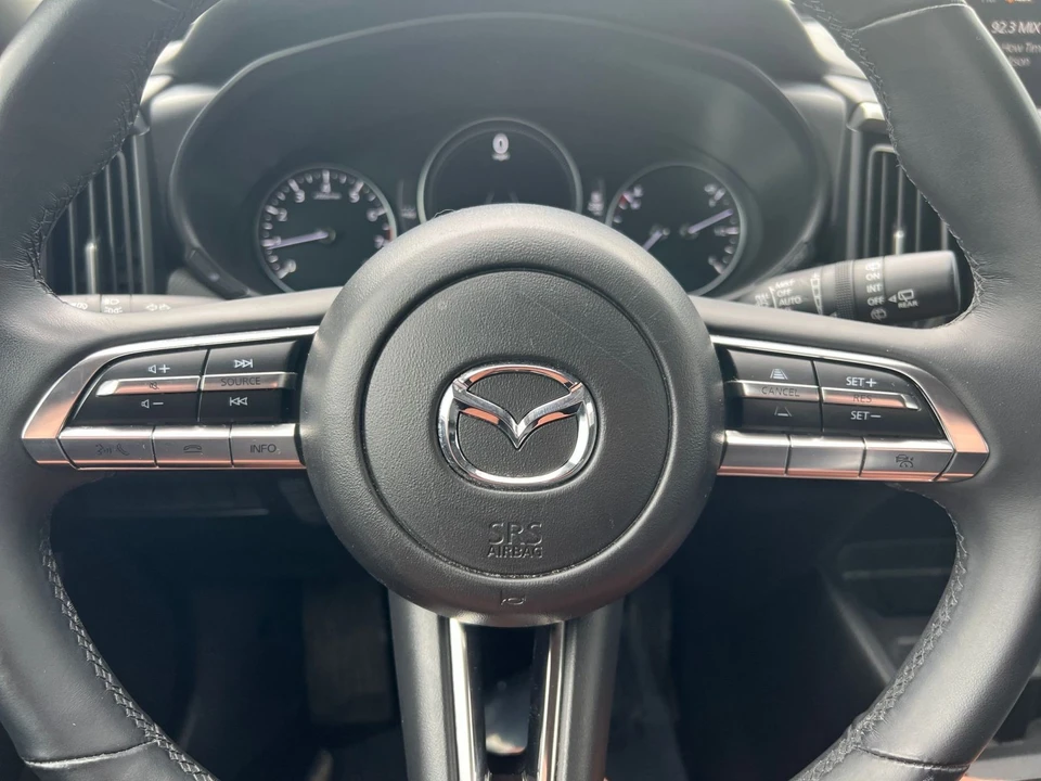 2025 Mazda CX-50 - Image 23 of 31