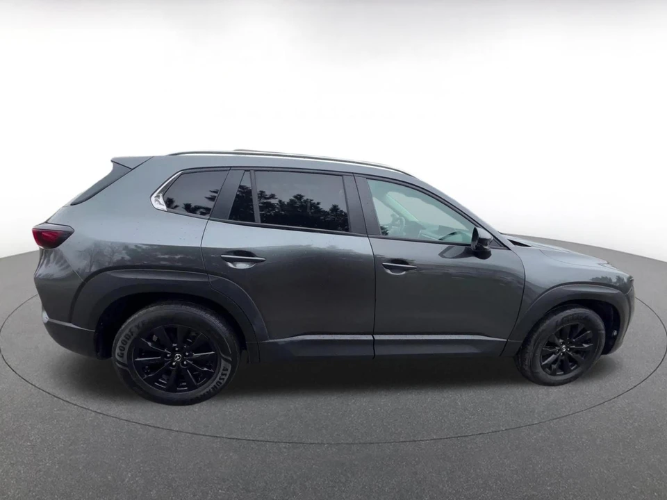 2025 Mazda CX-50 - Image 13 of 31